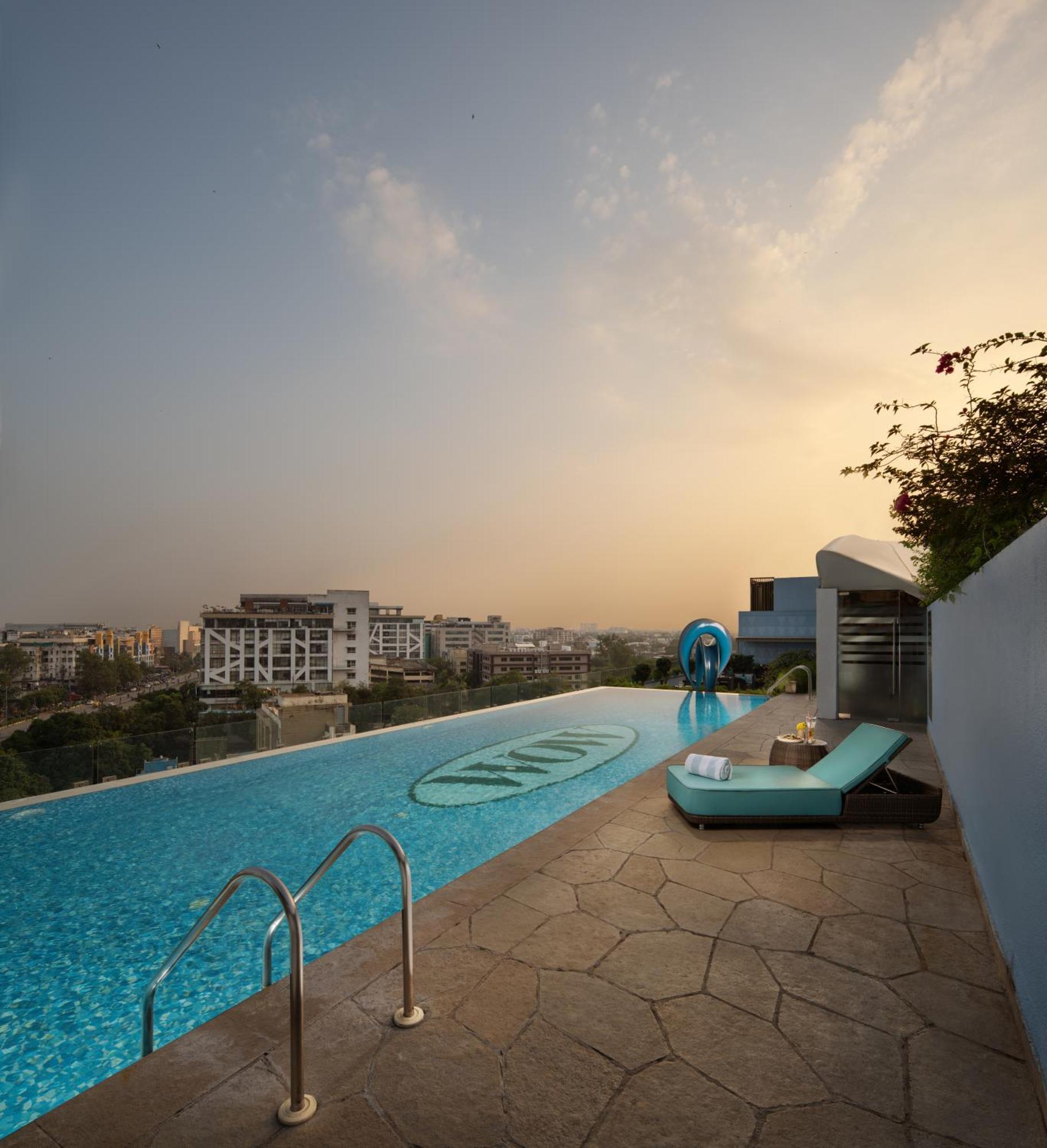 Wow Crest, Indore - Ihcl Seleqtions ภายนอก รูปภาพ