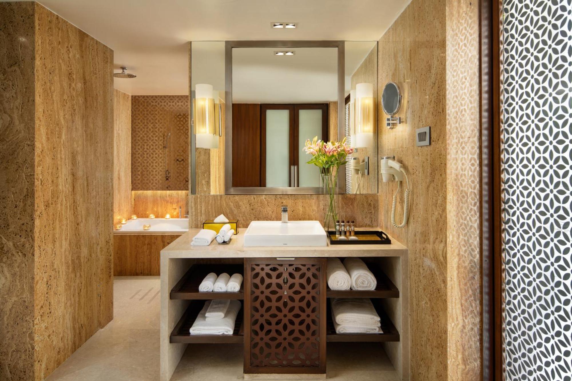 Wow Crest, Indore - Ihcl Seleqtions ภายนอก รูปภาพ